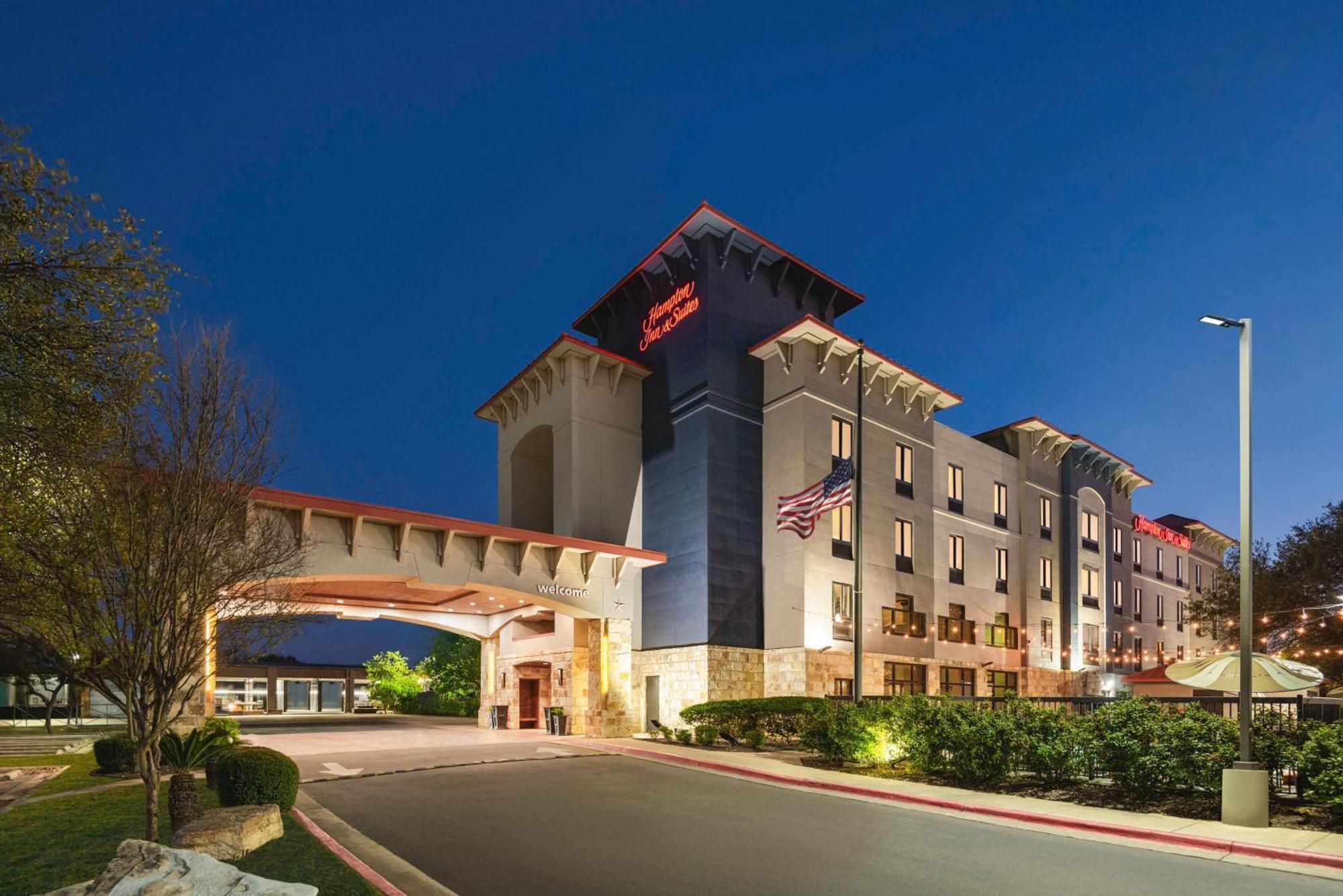 Hampton Inn & Suites San Marcos Exterior foto